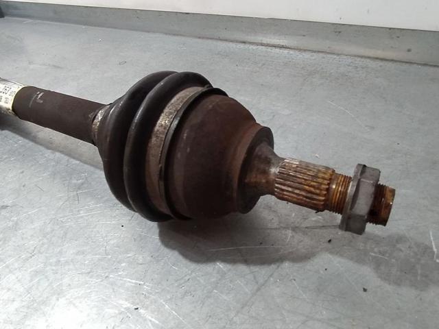 9684135380 Semieje delantero izquierdo  disponible Málaga