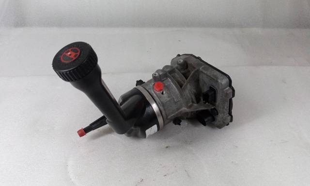 PEUGEOT 9684252580 Bomba de dirección  en stock Valencia