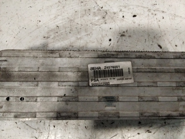 Radiador de aire de admisión Peugeot 208 CA, CC