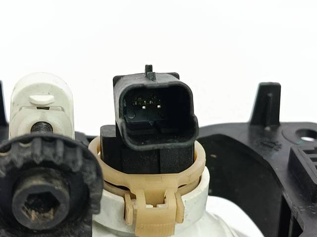 PEUGEOT 9685425180 Faro antiniebla izquierdo/derecho  disponible Lugo