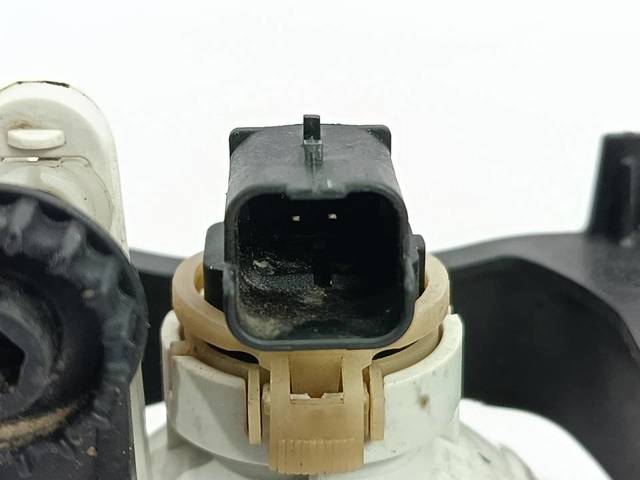 PEUGEOT 9685425180 Faro antiniebla izquierdo/derecho  comprar en Albacete