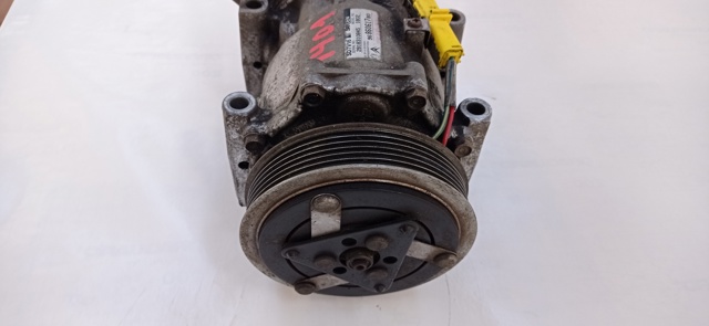 PEUGEOT 9686061780 Compresor de aire acondicionado  en stock Salamanca