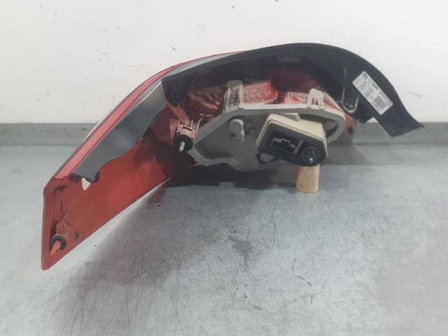PEUGEOT 9686293680 Piloto trasero derecho  comprar en Albacete