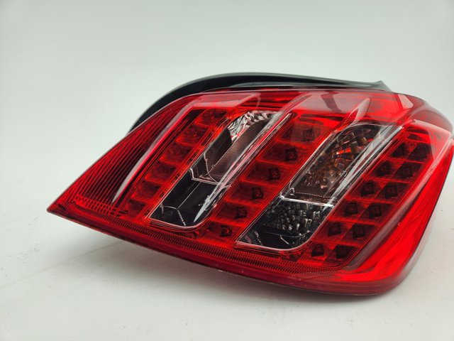 9686293680 Piloto trasero derecho comprar Sevilla