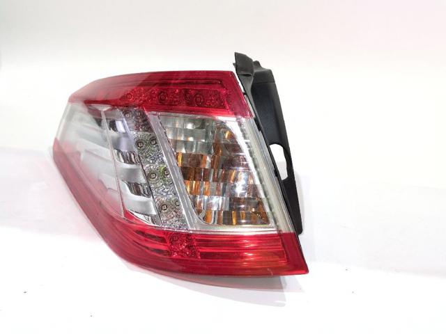 9686779580 Piloto trasero exterior izquierdo  en stock Granada