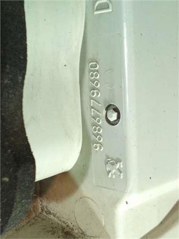 PEUGEOT 9686779680 Piloto trasero exterior derecho  en stock Salamanca