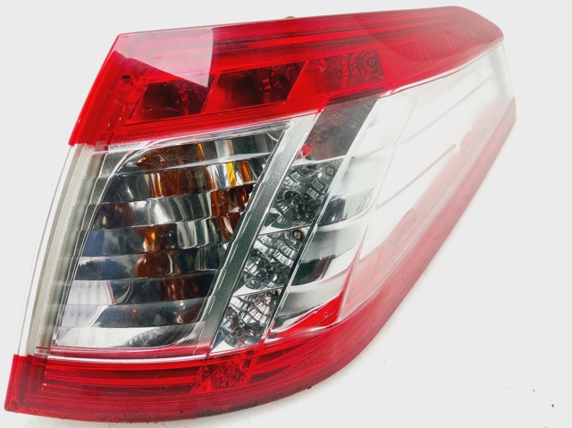 PEUGEOT 9686779680 Piloto trasero exterior derecho comprar Barcelona