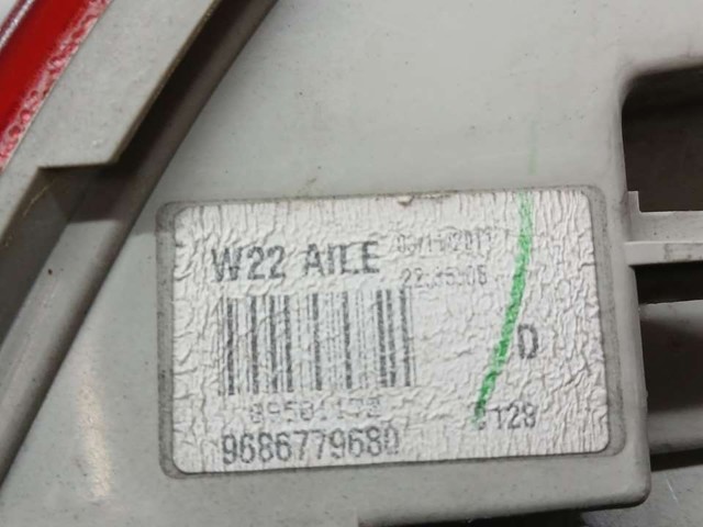 9686779680 Piloto trasero exterior derecho  en stock Sabadell
