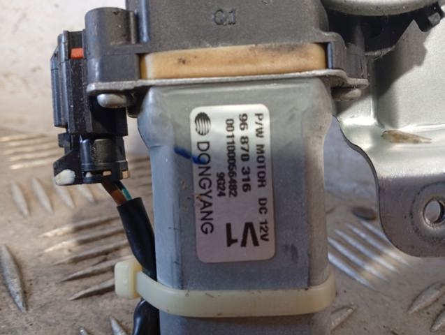 96870316 Motor del elevalunas de la puerta delantera izquierda  comprar en Reus