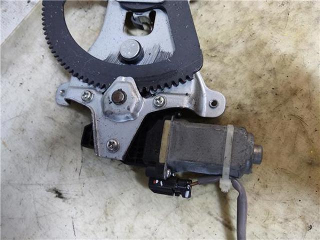 GM 96870317 Motor del elevalunas de la puerta delantera derecha  en stock Salamanca