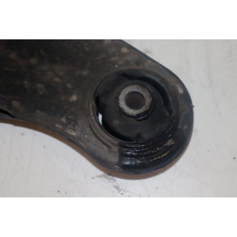 96870466 GM Brazo inferior derecho de la suspensión delantera comprar Alcalá