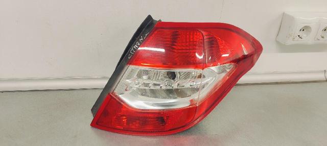 9687311980 Piloto trasero exterior derecho  comprar en Pontevedra