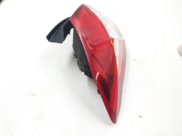 PEUGEOT 9687311980 Piloto trasero exterior derecho  disponible Lugo
