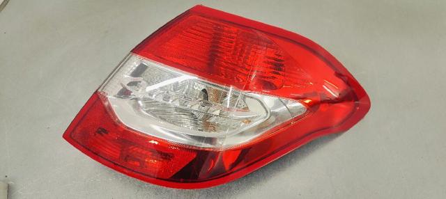 9687311980 PEUGEOT Piloto trasero exterior derecho comprar Bilbao