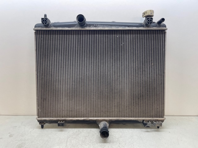 9687359980 Radiador de refrigeración del motor  comprar en Zaragoza