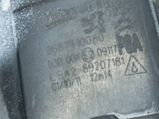 9687410080 PEUGEOT Faro antiniebla izquierdo y derecho  en stock Córdoba