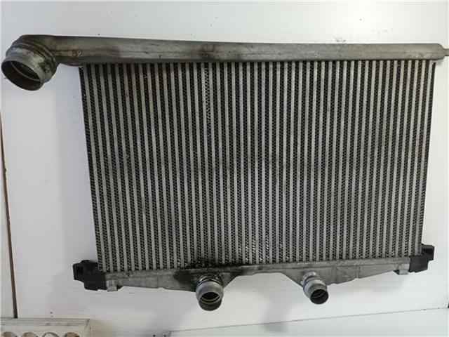 Radiador de aire de admisión 9688473580 Peugeot/Citroen