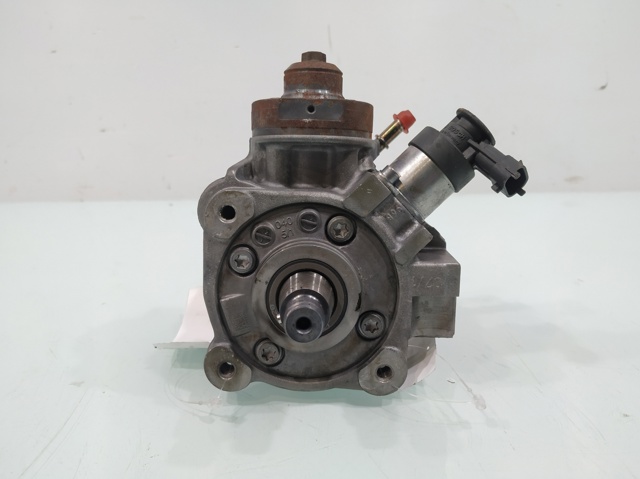 9688499680 PEUGEOT Bomba inyectora  en stock Gandía