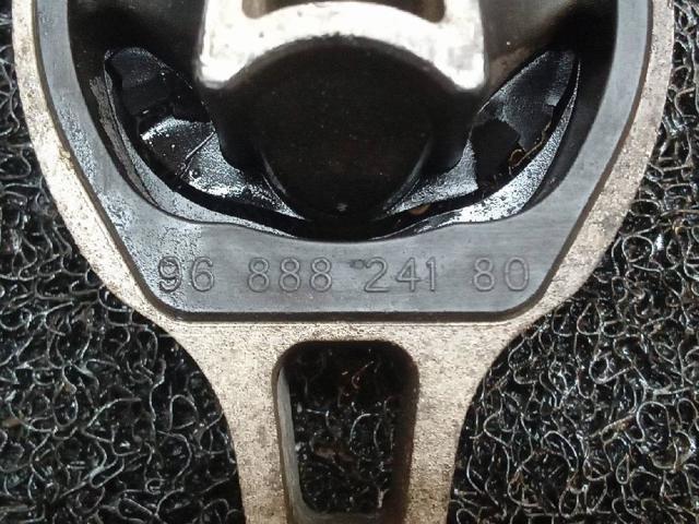 9688824180 PEUGEOT Soporte de motor trasero comprar Bilbao