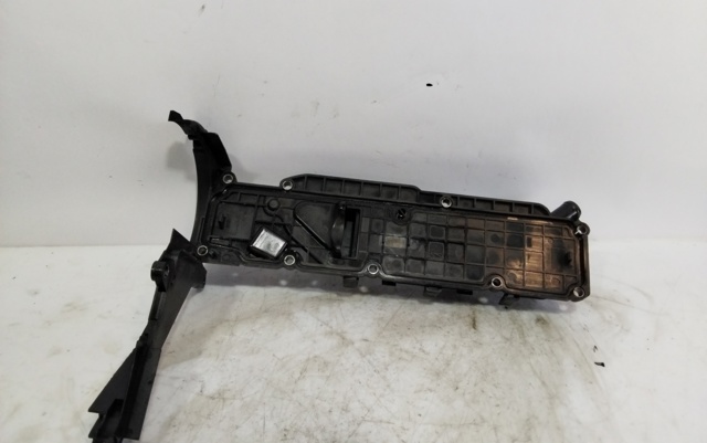 9688939180 PEUGEOT Tapa de balancines  en stock Córdoba