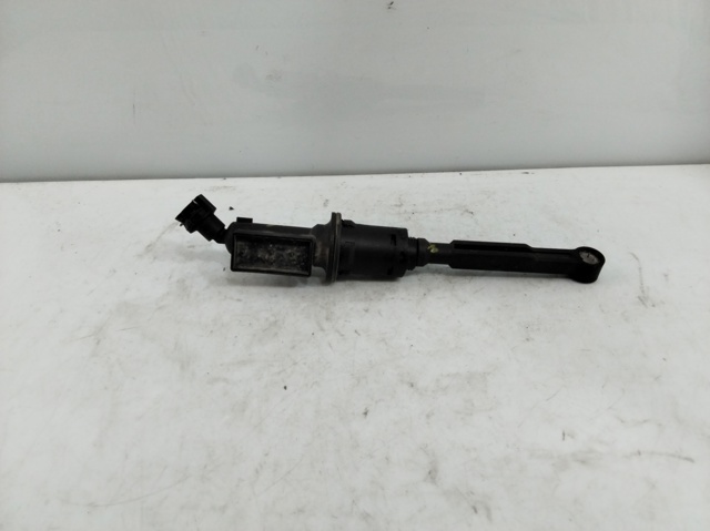 9689016580 PEUGEOT Cilindro maestro de embrague  en stock Gandía