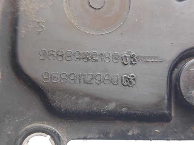 9689112980 FORD Tapa de balancines  disponible Alicante