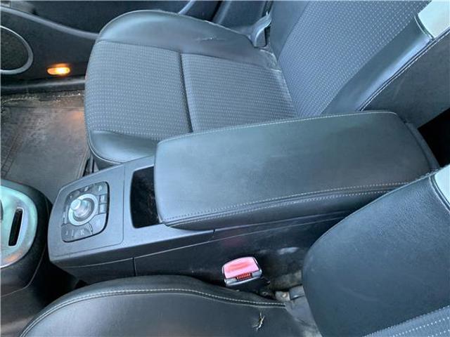 RENAULT 969100026R Consola central del panel de control  en stock Valencia