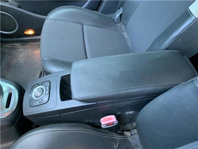 969100026R RENAULT Consola central del panel de control  en stock Córdoba