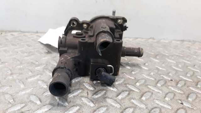 Caja del termostato Chevrolet Cruze J300