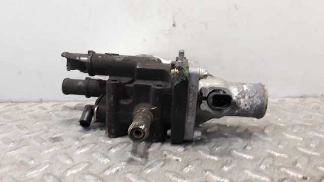 Caja del termostato Chevrolet Cruze J300