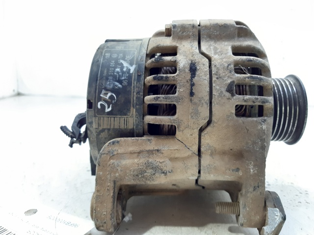 FORD 96FB10300DE Alternador  en stock Terrassa