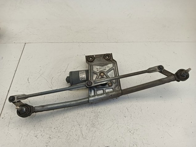 Motor del limpiaparabrisas Ford Fiesta IV (JAS, JBS)