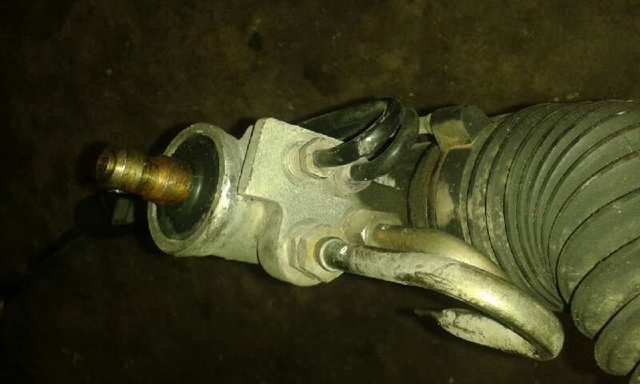 96FB3550AC Cremallera de dirección comprar Girona