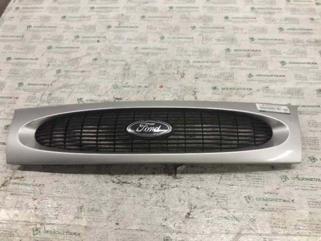 FORD 96FB8200ACW Parrilla del radiador  comprar en Albacete