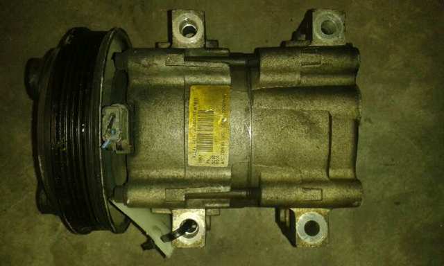 Compresor aire acondicionado para ford fiesta iv (ja_,ja_) (1995-2002) 1.3 i g/j4r 96FW19D629AC