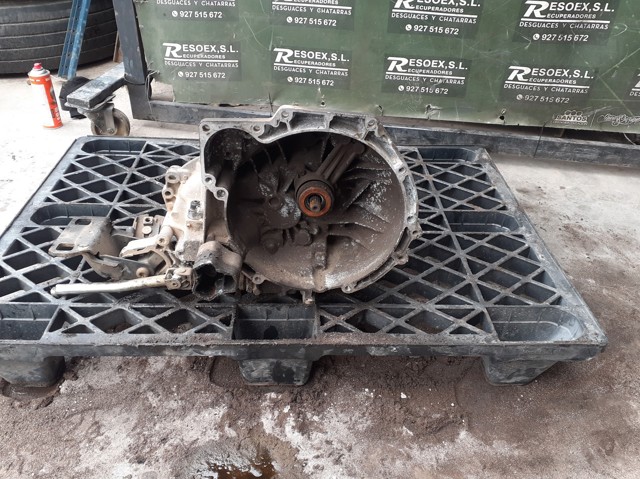 96WT7F096CB Ford