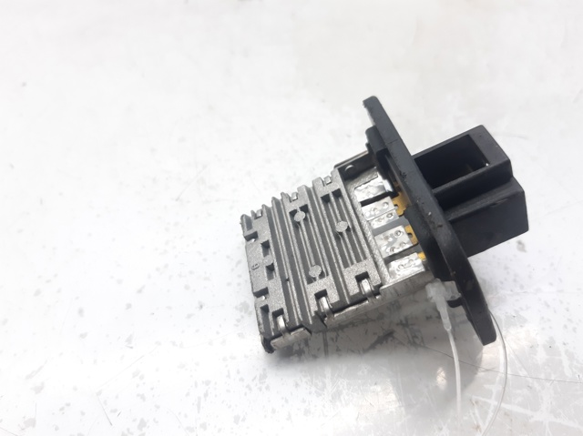 9703507000 HYUNDAI Resistencia del ventilador del habitáculo  disponible Ourense