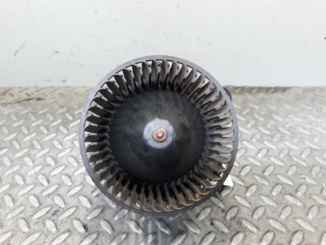 9711307000 HYUNDAI Motor del ventilador del calefactor  disponible Vigo