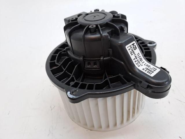 HYUNDAI 97113D7000 Motor del ventilador del calefactor  comprar en Murcia