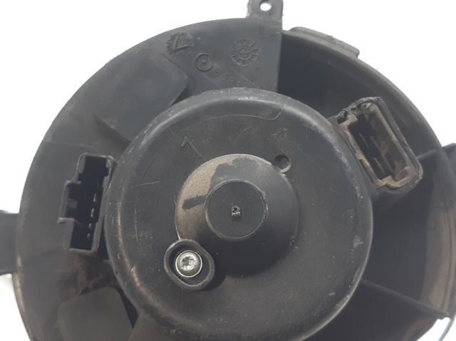 9711624951 HYUNDAI Ventilador habitáculo  en stock Huelva