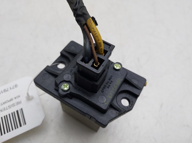 HYUNDAI 971791F210 Resistencia del ventilador del habitáculo  disponible Lugo