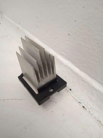 972353K000 HYUNDAI Resistencia de calefacción  en stock Gandía