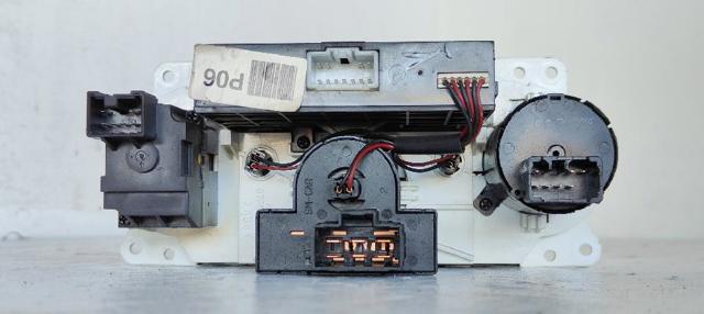 HYUNDAI 9725026XXX Unidad de control aire acondicionado  en stock Salamanca