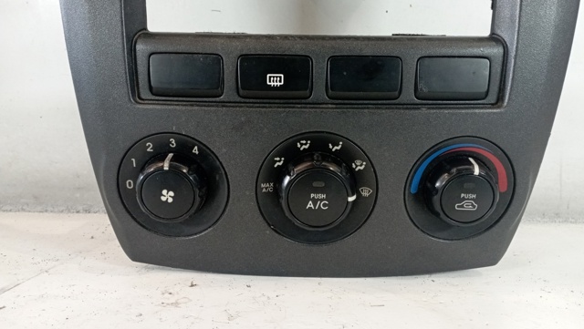 HYUNDAI 972502F000 Módulo de modos de calefacción/aire acondicionado  disponible Valladolid