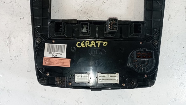 972502F000 Unidad de control aire acondicionado  en stock Castellón