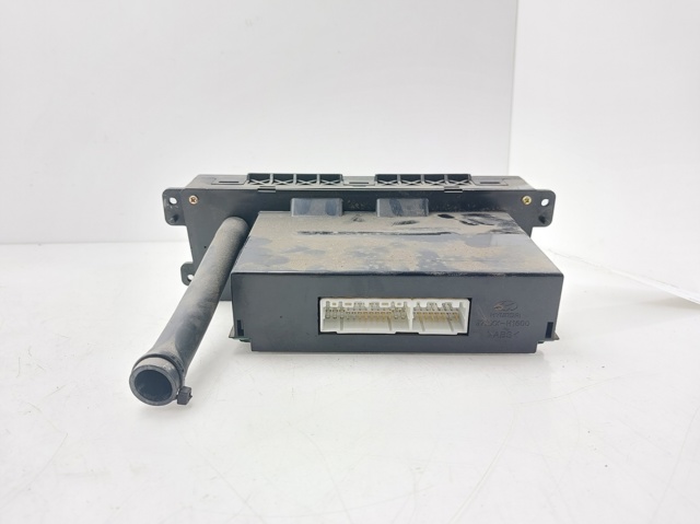 HYUNDAI 972XXH1600  en stock Salamanca