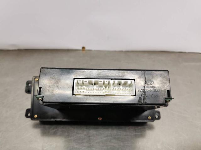 972XXH1600 HYUNDAI  en stock Gandía