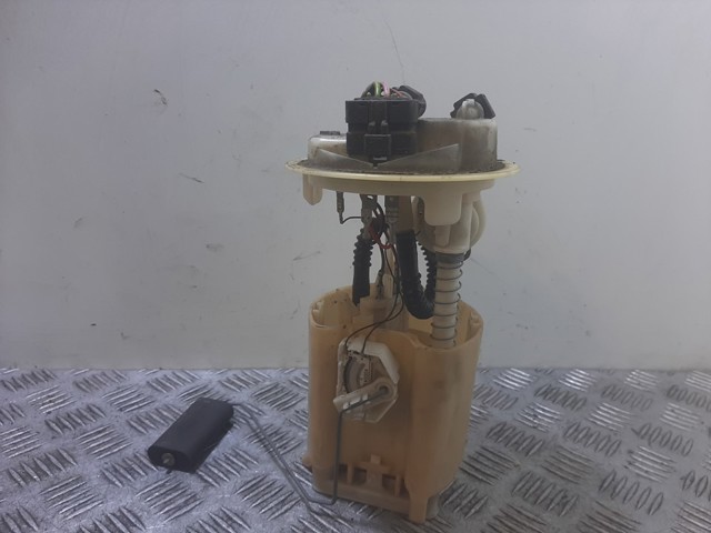 PEUGEOT 9730689900 Bomba de gasolina  en stock Salamanca