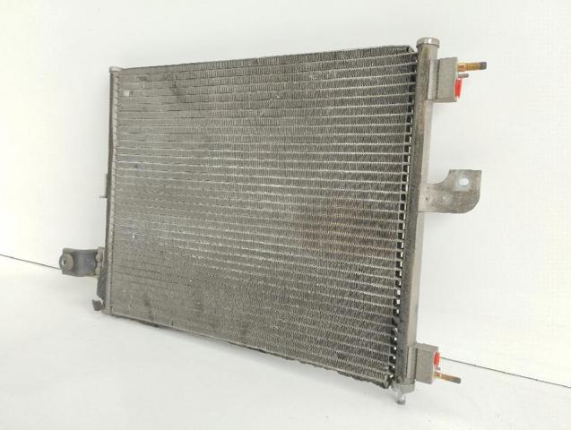 Condensador 9760602200 HYUNDAI