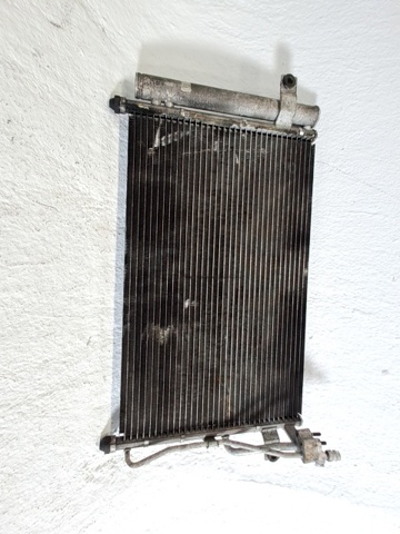 976061C100 HYUNDAI Condensador de aire acondicionado  comprar en Lleida
